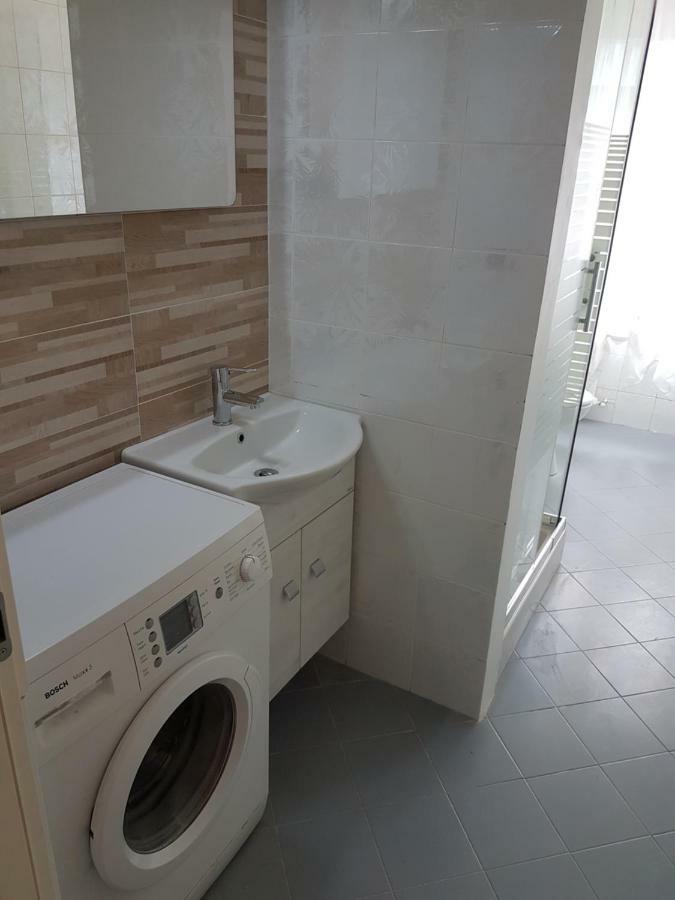 Sant Ambrogio Flat Apartment Milan Bagian luar foto